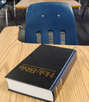 Students Bring Bibles to School in Protest…