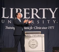 Ted Cruz to Liberty U Students: Defend Your Religious Freedom