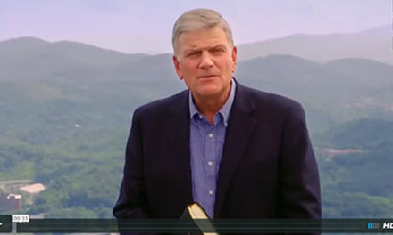 Watch 3 encouraging video clips from Franklin Graham’s Decision America Tour 2016